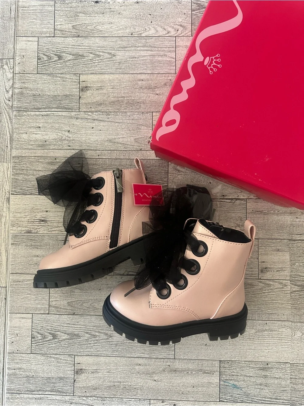 New! Nina Kids Pink Combat Boot with Black Tulle Bow side zipper size 8C